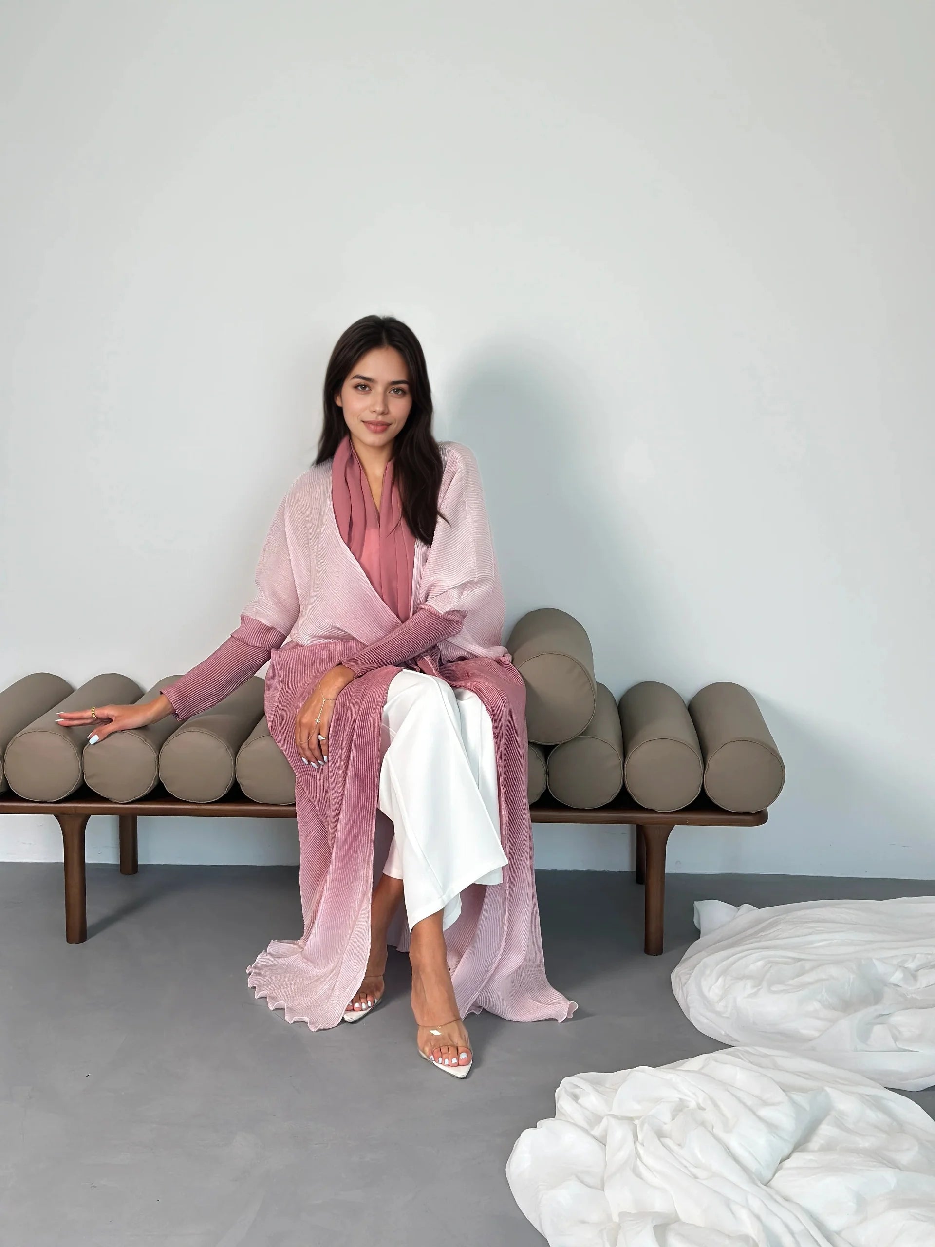 Noora - Gradient Pleated Abaya