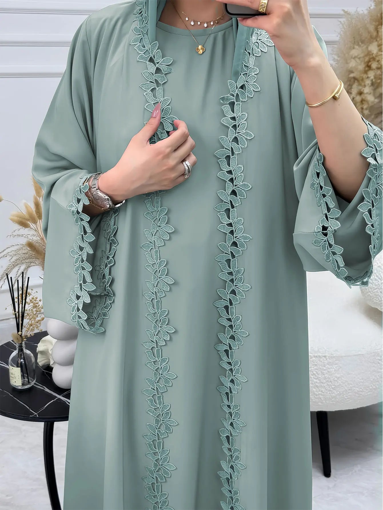 Layla - open abaya with leaf embroidery