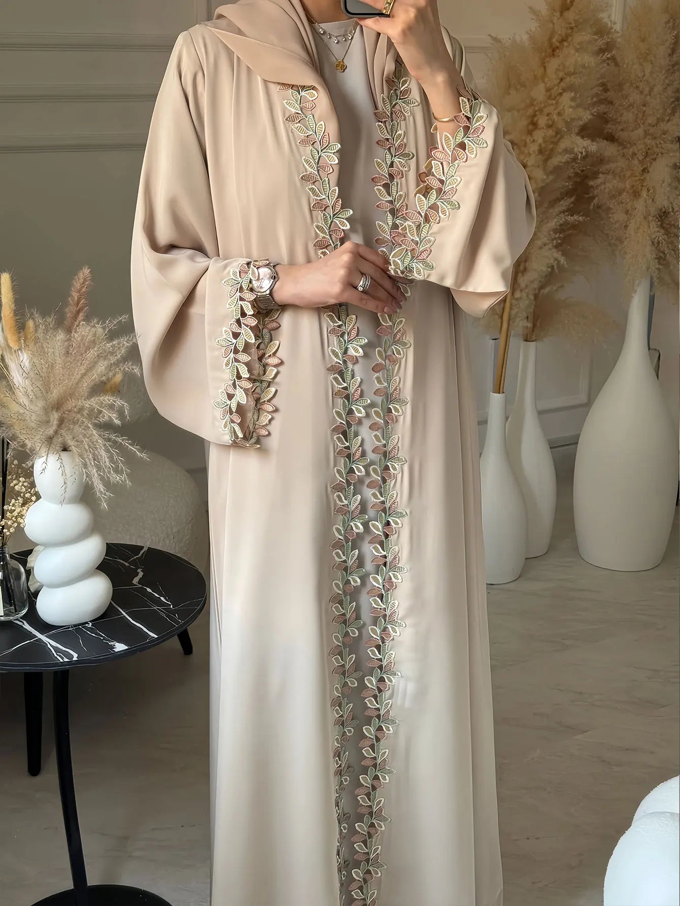 Layla - open abaya with leaf embroidery